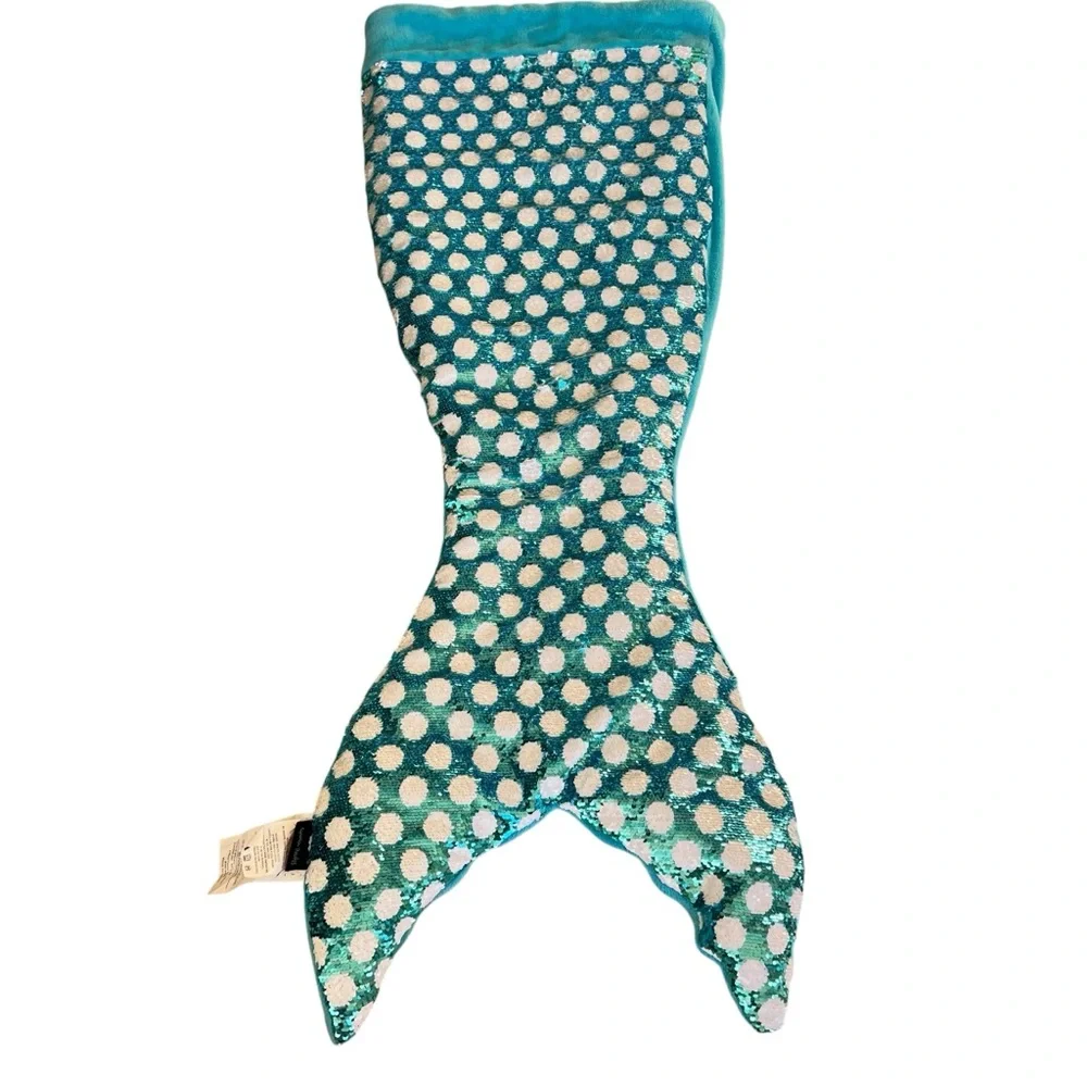 Cynthia Rowley Mermaid Snuggle Tail Flip Sequin Teal Sleeping Bag Blanket